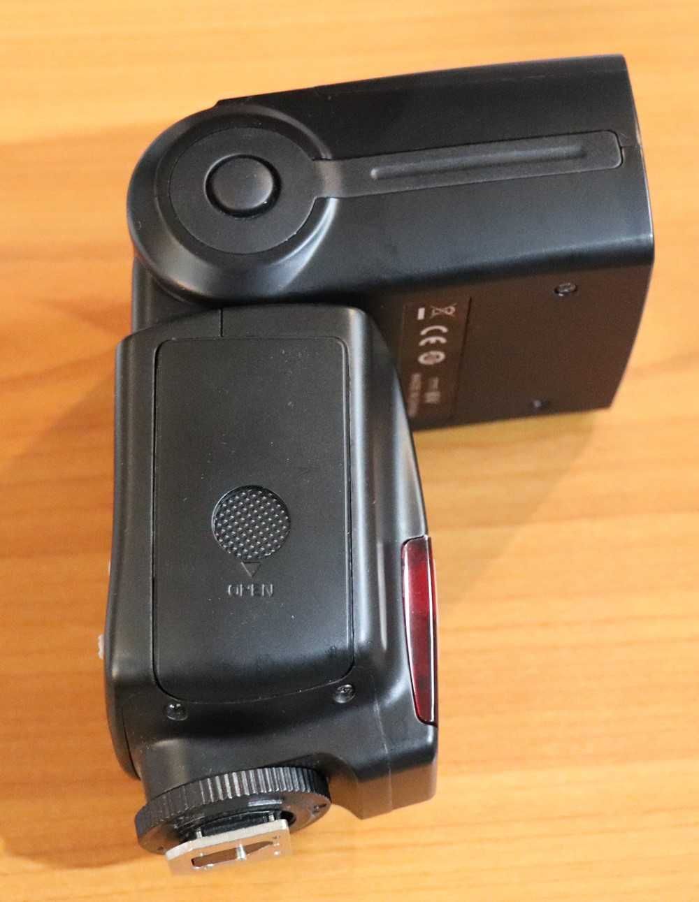 Flash Andoer AD-560 II