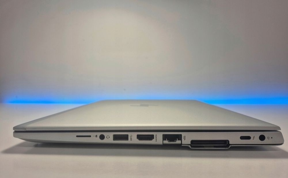 Laptop 13,3" HP EliteBook 830 G5| i5| 16GB| 256GB| FHD| Klawiatura PL