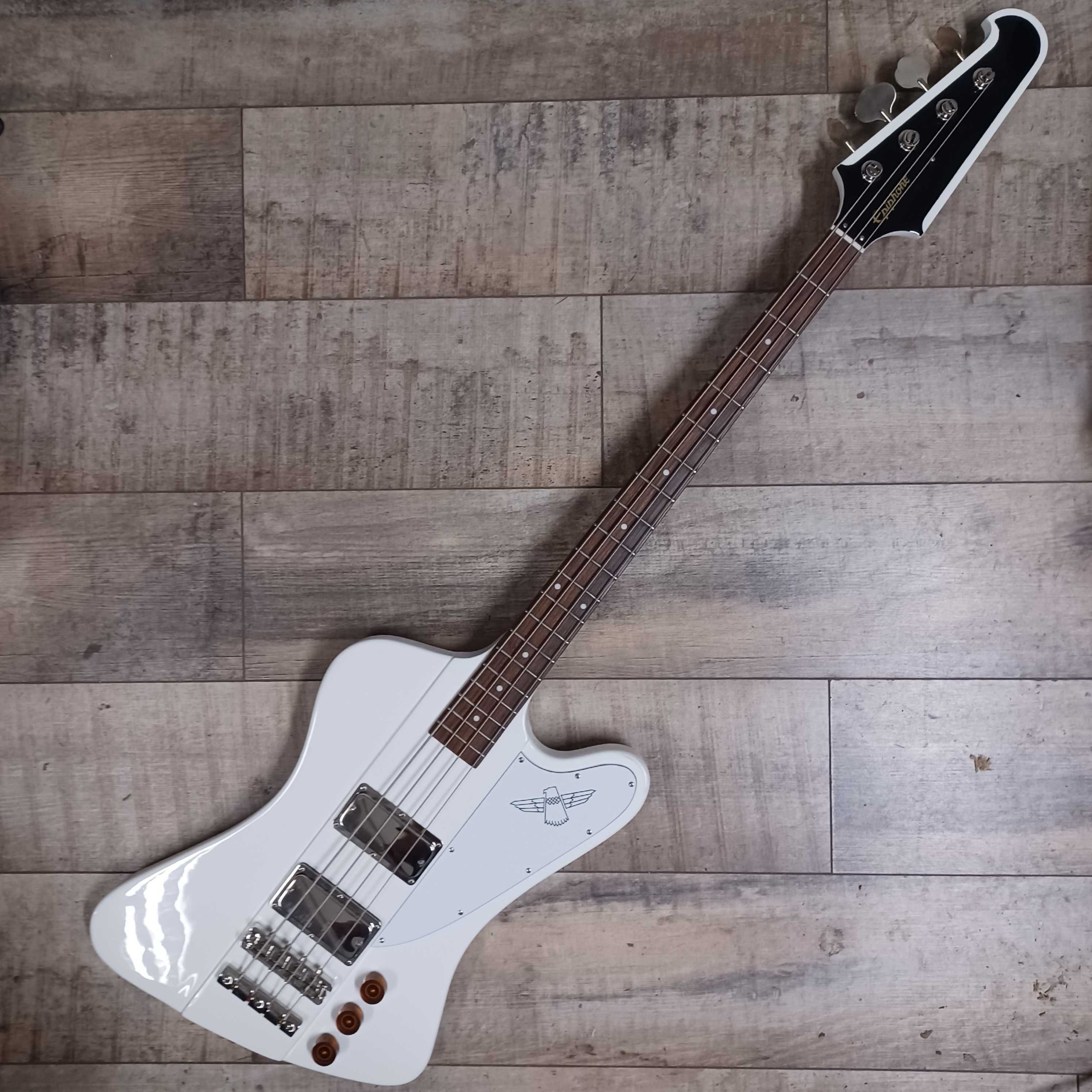 Epiphone Thunderbird 60s Arctic White gitara basowa