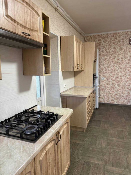 Без комісії! Будинок у центрі з технікою, меблями та гаражем 
ID:37371