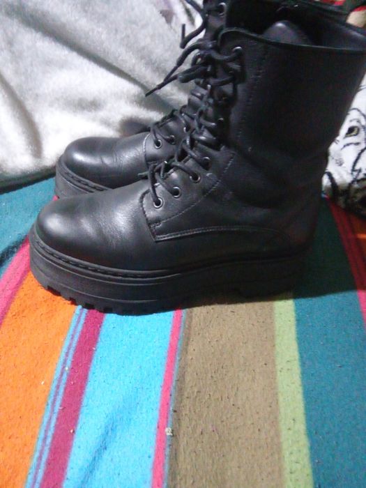 Botas,n.37 como novas