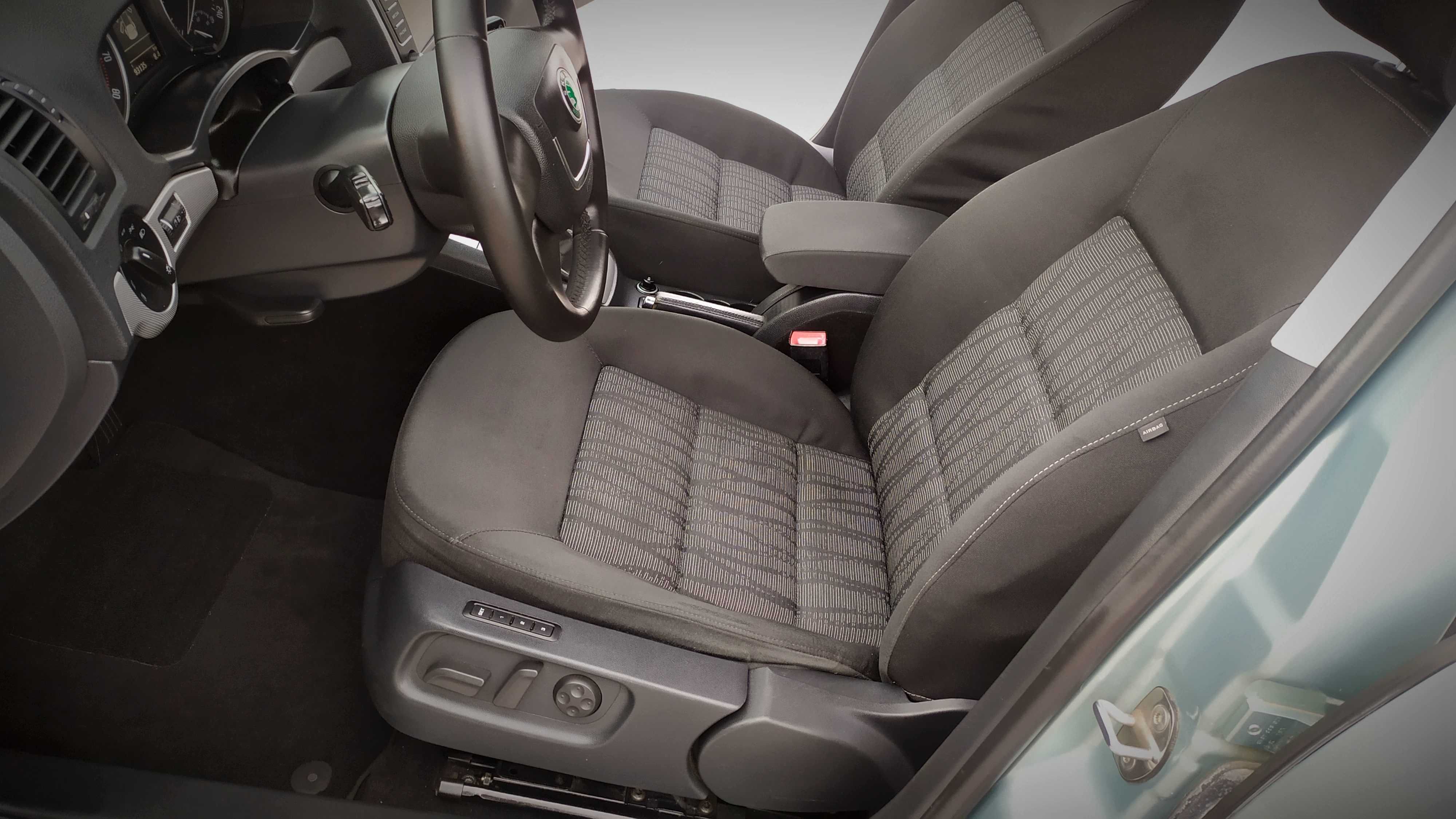 Skoda Octavia A5 рестайлінг в максим.комплектації та без підфарбувань.