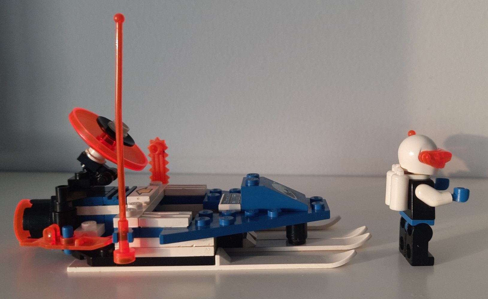 Lego 6834 Space - 100% komplet - Lodowa planeta - szybowiec z płozami