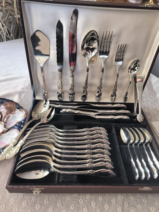 Кольчугино набір столових приборів Срібна Троянда 6/24 мельхіор срібло