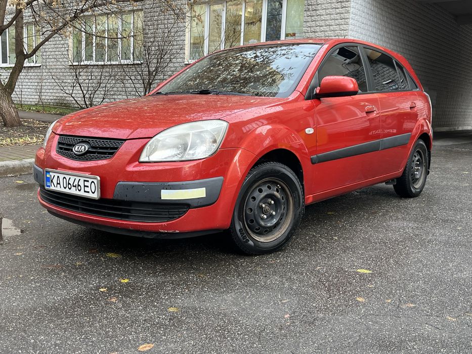 Продам Kia Rio 2 2008 автомат
