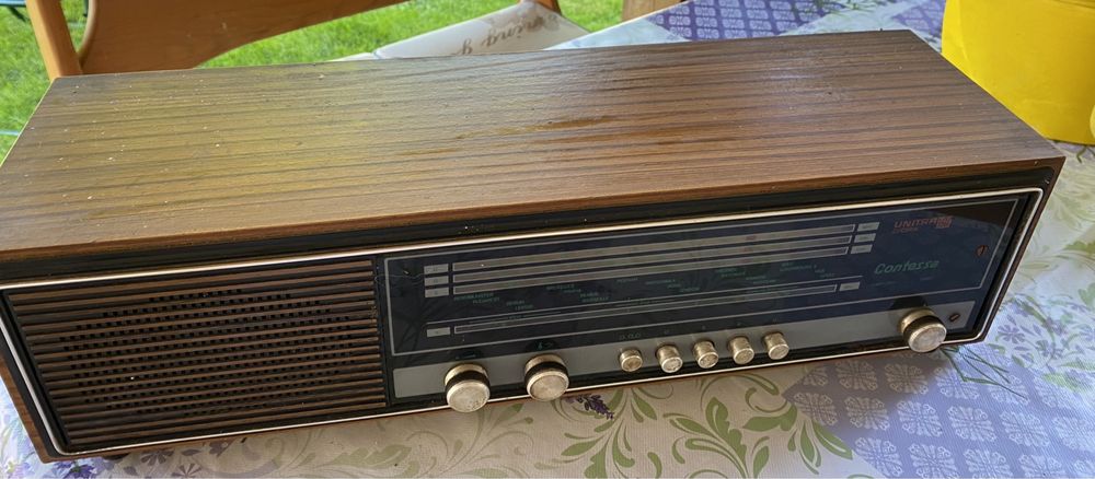 Radio Unitra w stylu retro