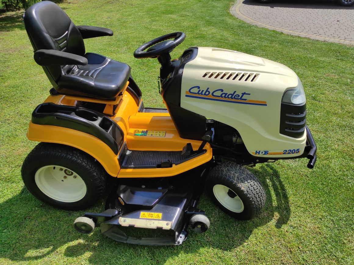 Traktorek kosiarka Cub Cadet HDS 2205 V2 20 km Stiga mtd honda alko