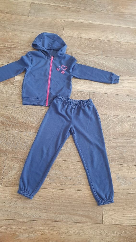 Dres bluza plus spodnie 116