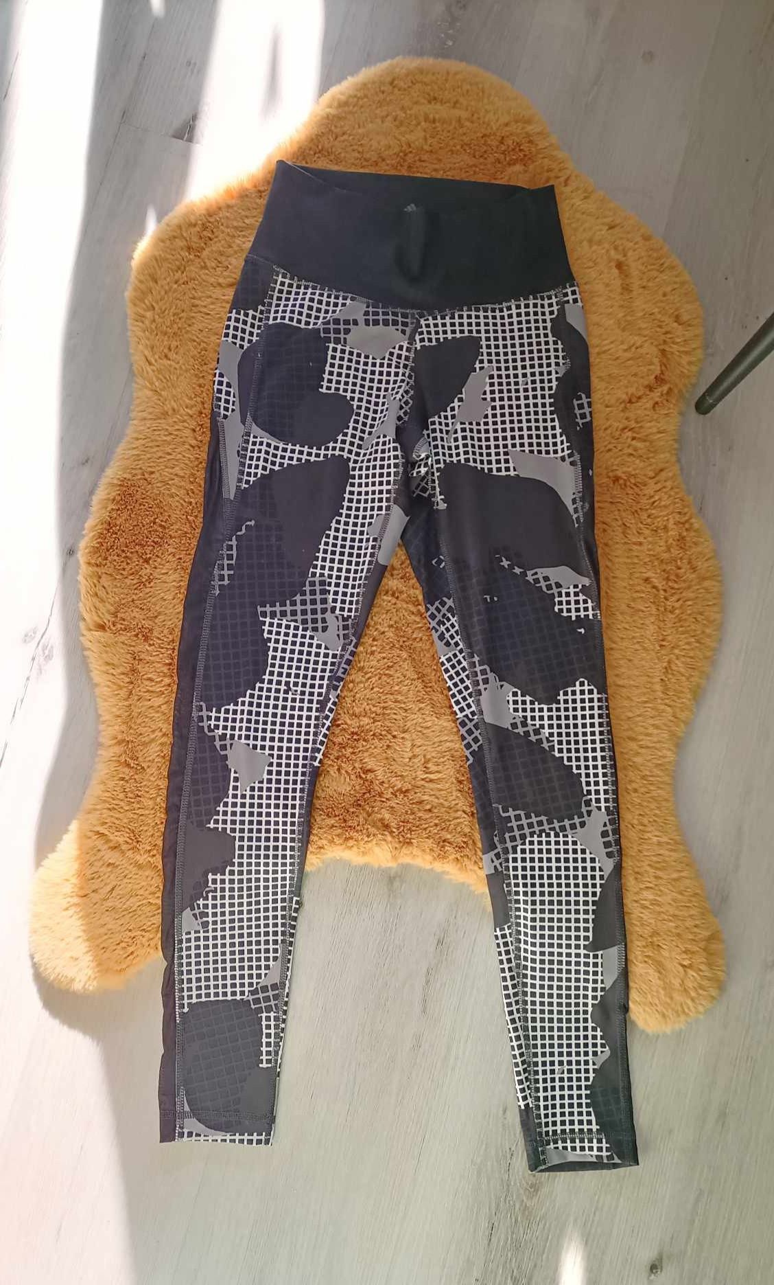 Jak nowe legginsy sportowe Adidas rozm xs