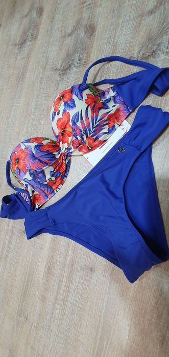 Купальник Mark&Andre новый