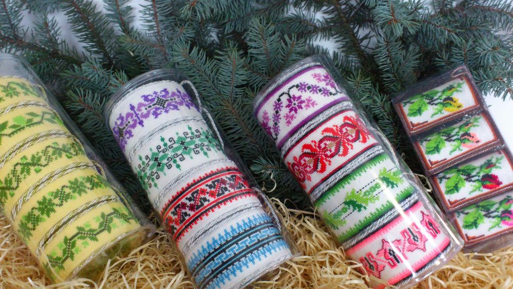 декор прикраси на ялинку ручної роботи