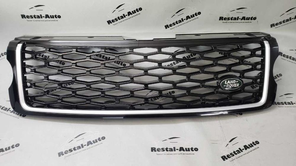 Решітка радіатора на Land Rover Range Rover Vogue L405 2013-2017 року