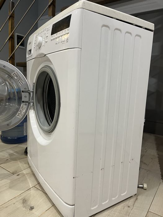 Пральна машина Whirlpool на 6кг загрузки білизни