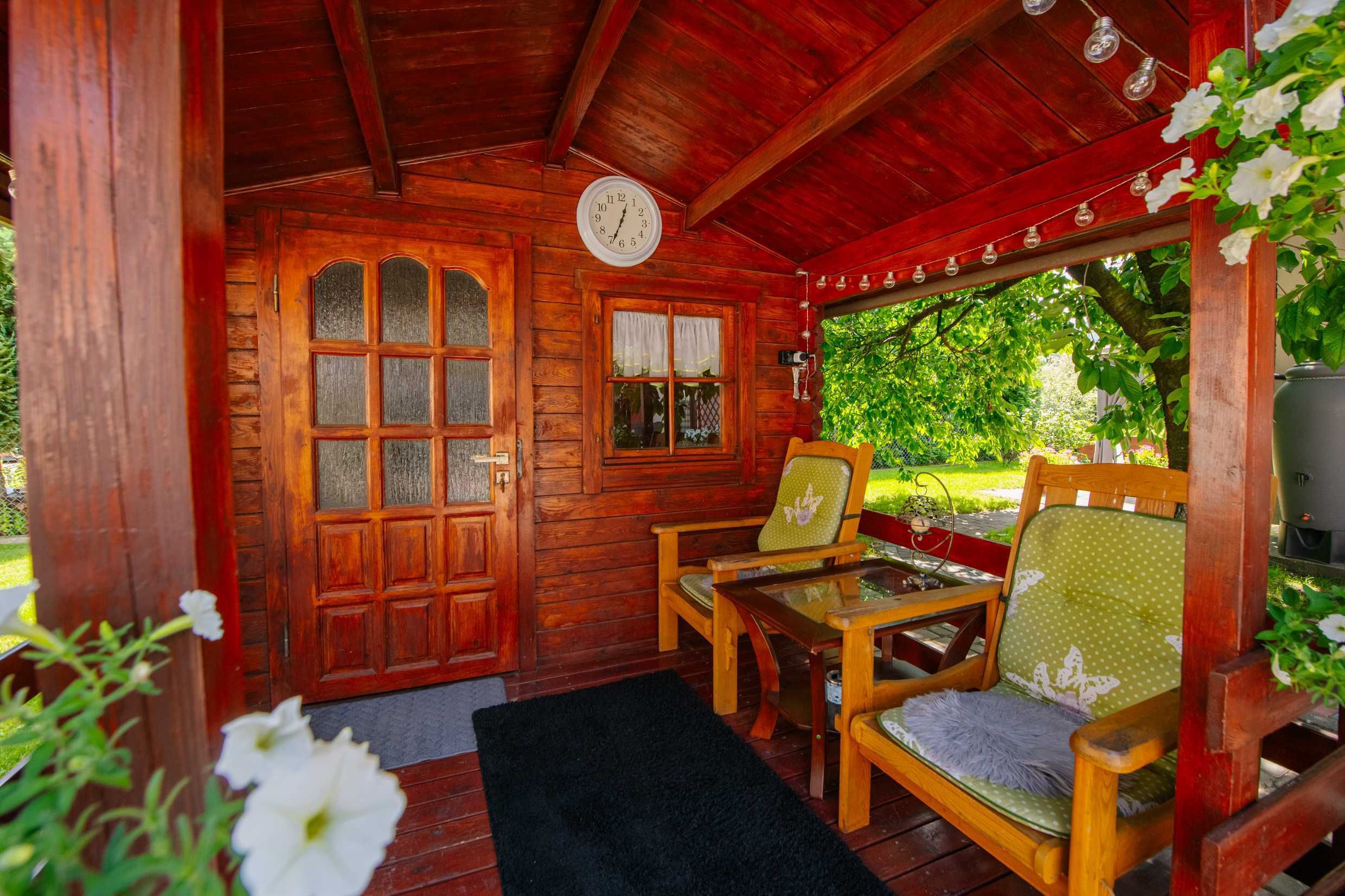 Apartament z ogródkiem. Spokojna okolica. Wynajem krótkie terminy.