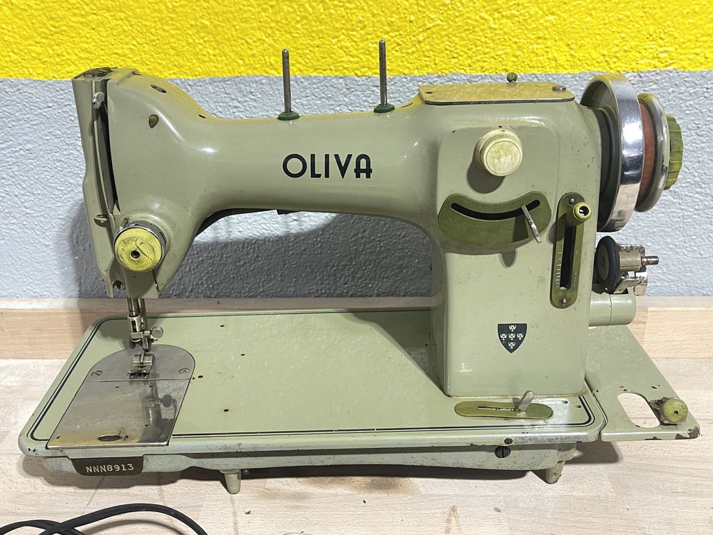 Maquina de costura Olivia  CL50