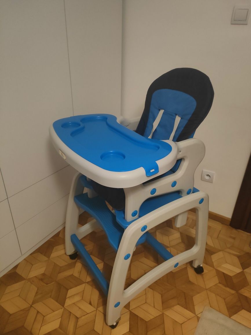 Krzesełko do karmienia  Stolik i krzesełko dla dziecka