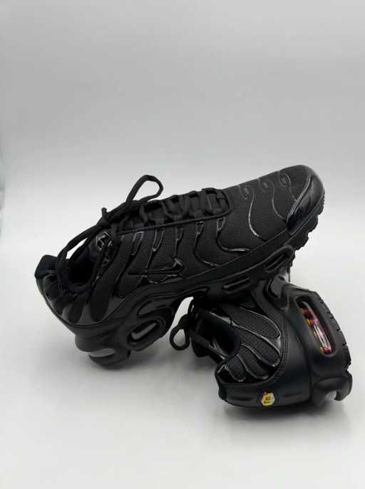 Buty meskie Mokasyny Nike_Air_Max_TN_Plus_Black R.43