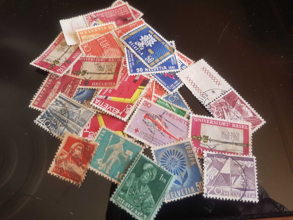 50 Selos da Suiça Antigos