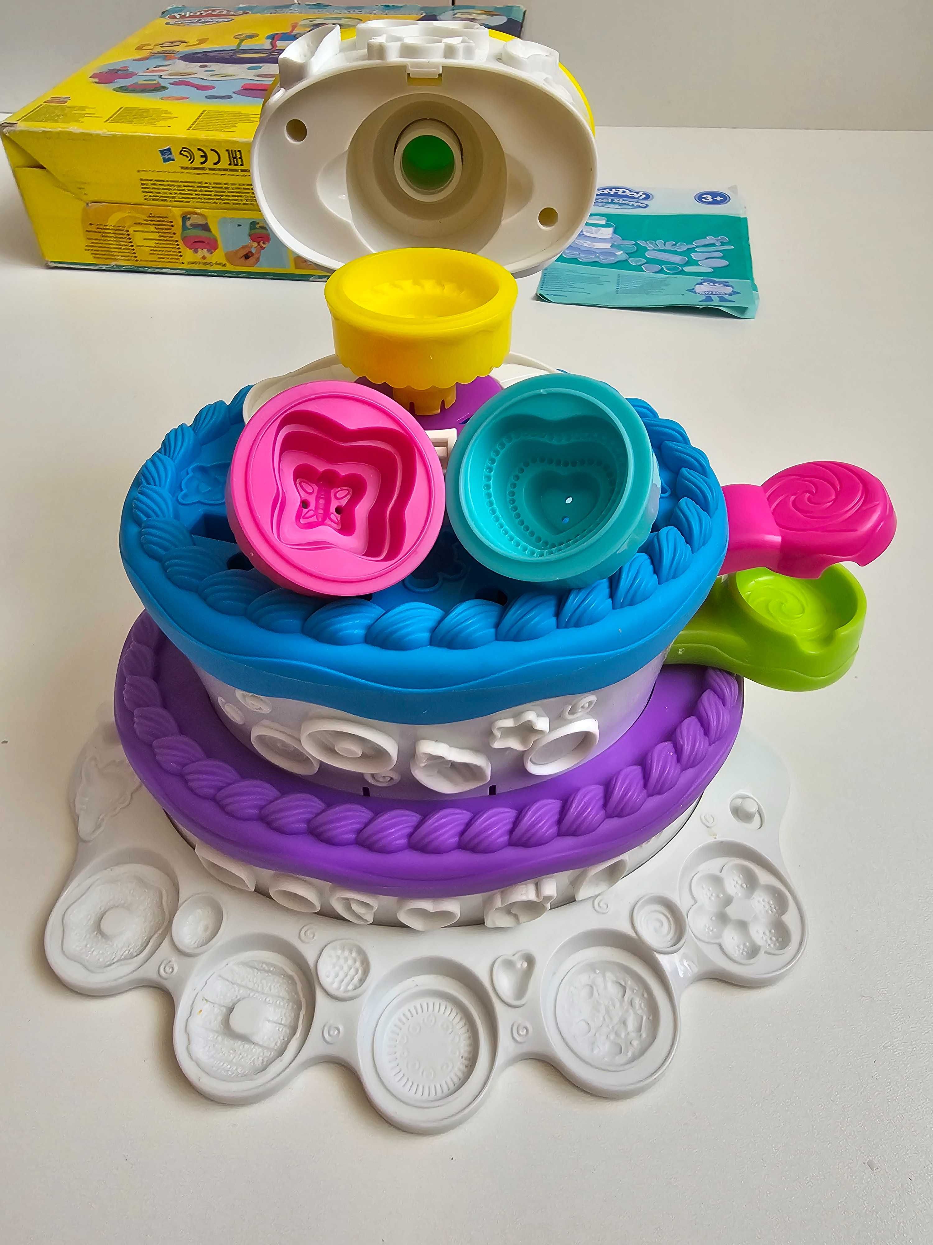 Zestaw tort urodzinowy Play Doh sweet shop ciastolina