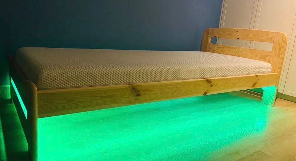 Łóżko drewniane dziecięce LIDIA 90x200 z materacem ABYGDA