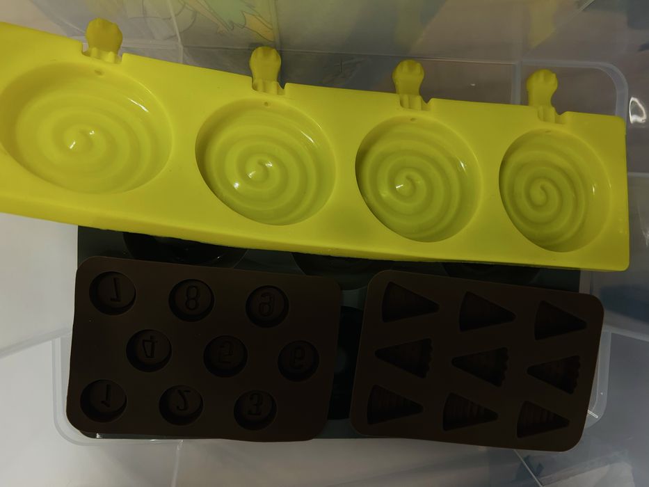 Avarios artigos para bolos w beigadeiros ovos de chocolate