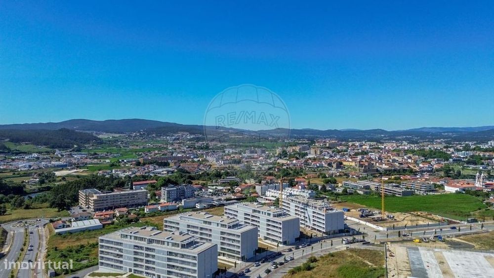 T3 Semi-novo em Barcelinhos