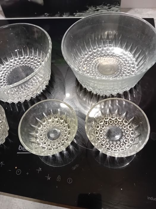 Drost Asteroid 2 miski i 3 salaterki