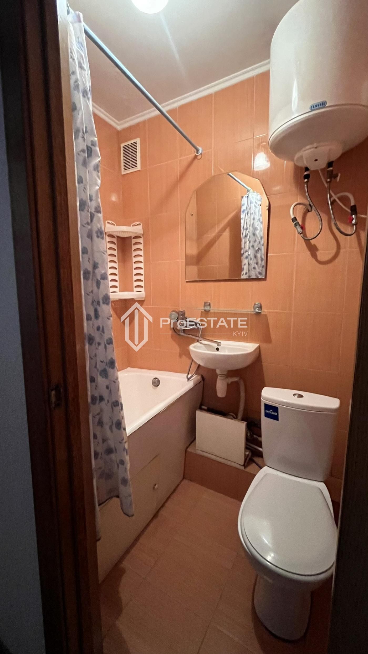 Продам 1к квартиру в ЦЕНТРІ Борисполя