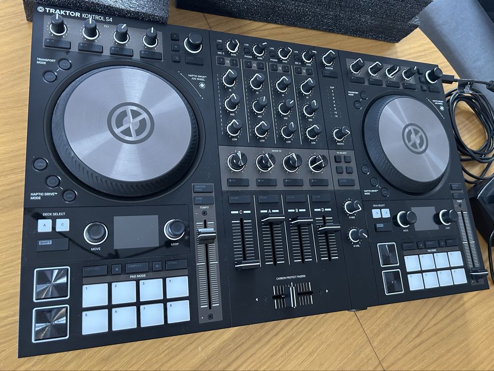 Traktor kontrol s4 mk3