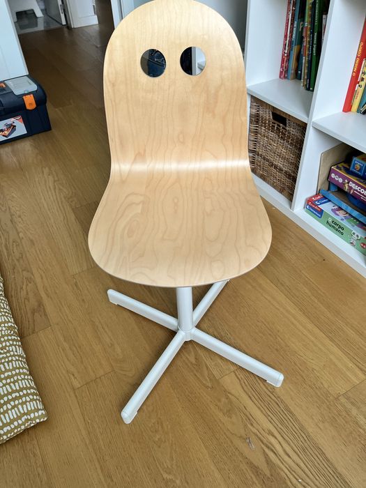 Cadeira de secretária regulável para criança