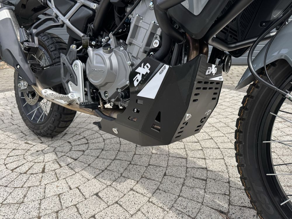 CF Moto 450MT - motocykl