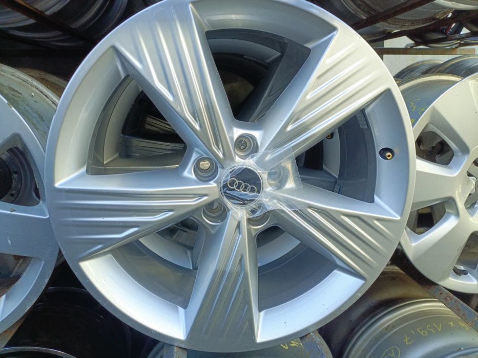 Nowe felgi aluminiowe audi seat skoda VW 5x112 et45 8jx19