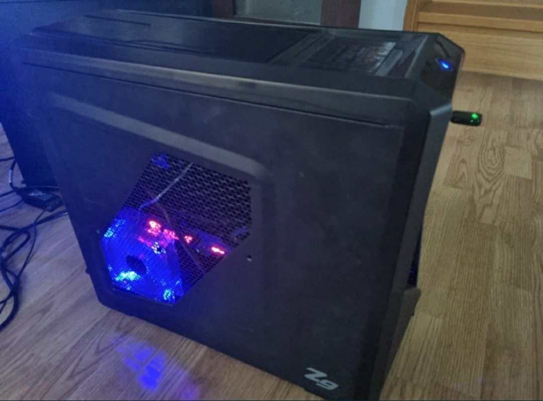 Komputer stacjonarny PC INTEL i5 7600