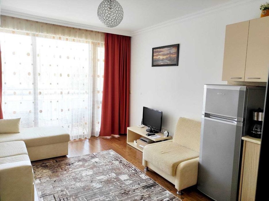 Здається в оренду студія всього в 50 метрах від пляжу, Святий Влас