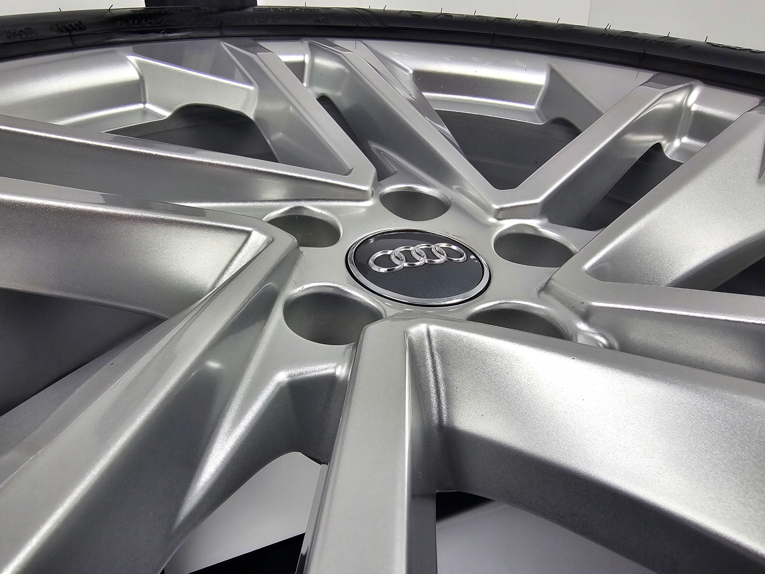 Oryginalne Koła Felgi Audi 20 A5 S5 RS5 A7 S7 A8 Q7 SQ7 Q8 SQ8 E-tron