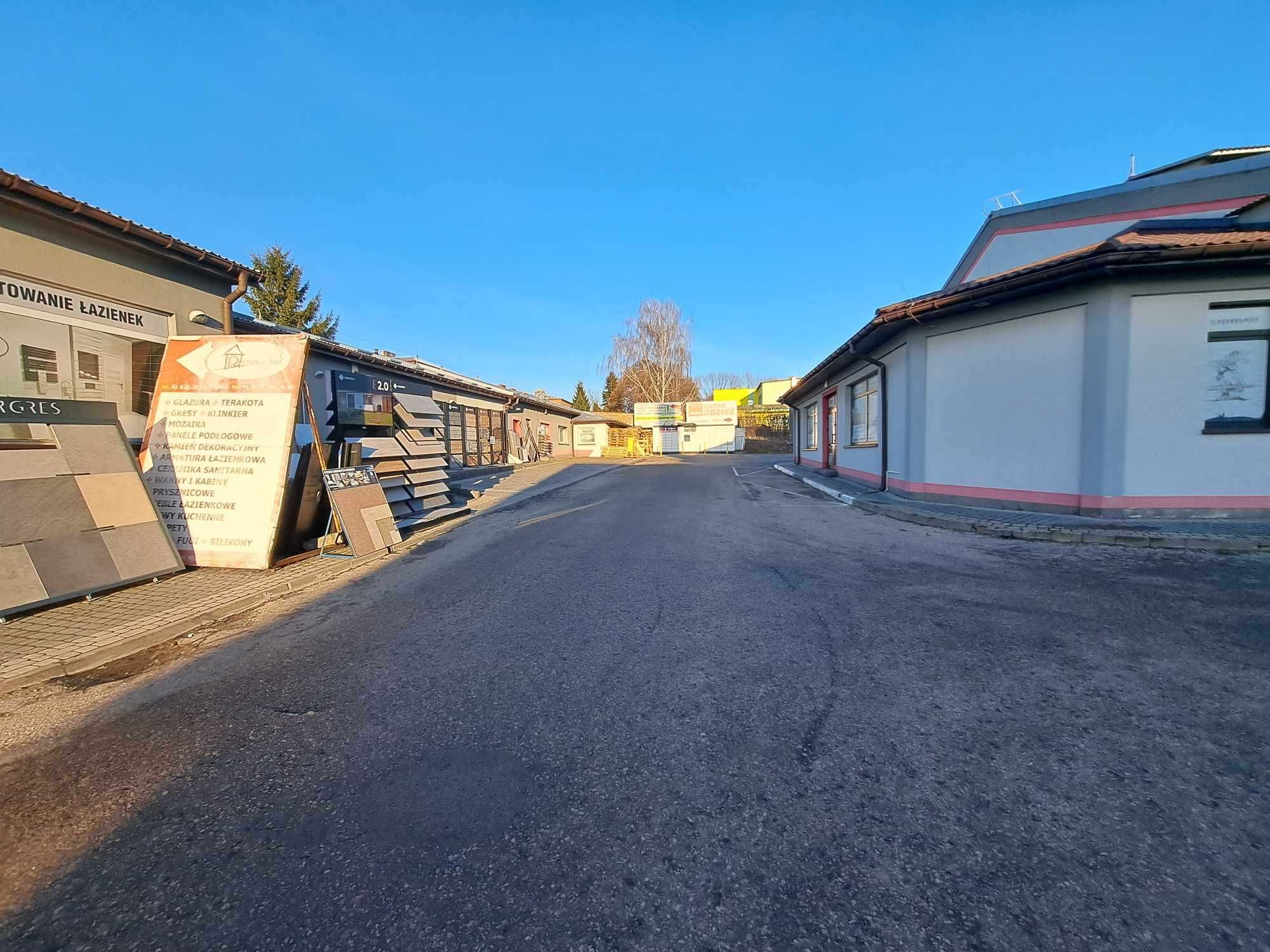 Kraśnik ul. Urzędowska 44 - CENTRUM HANDLOWE