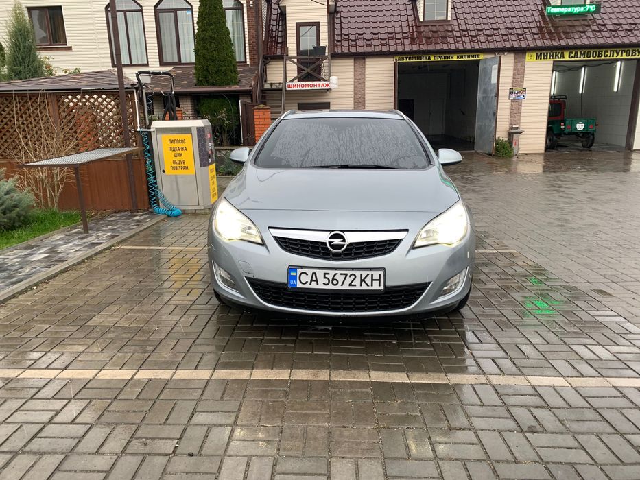Opel Astra j 2.0 дизель