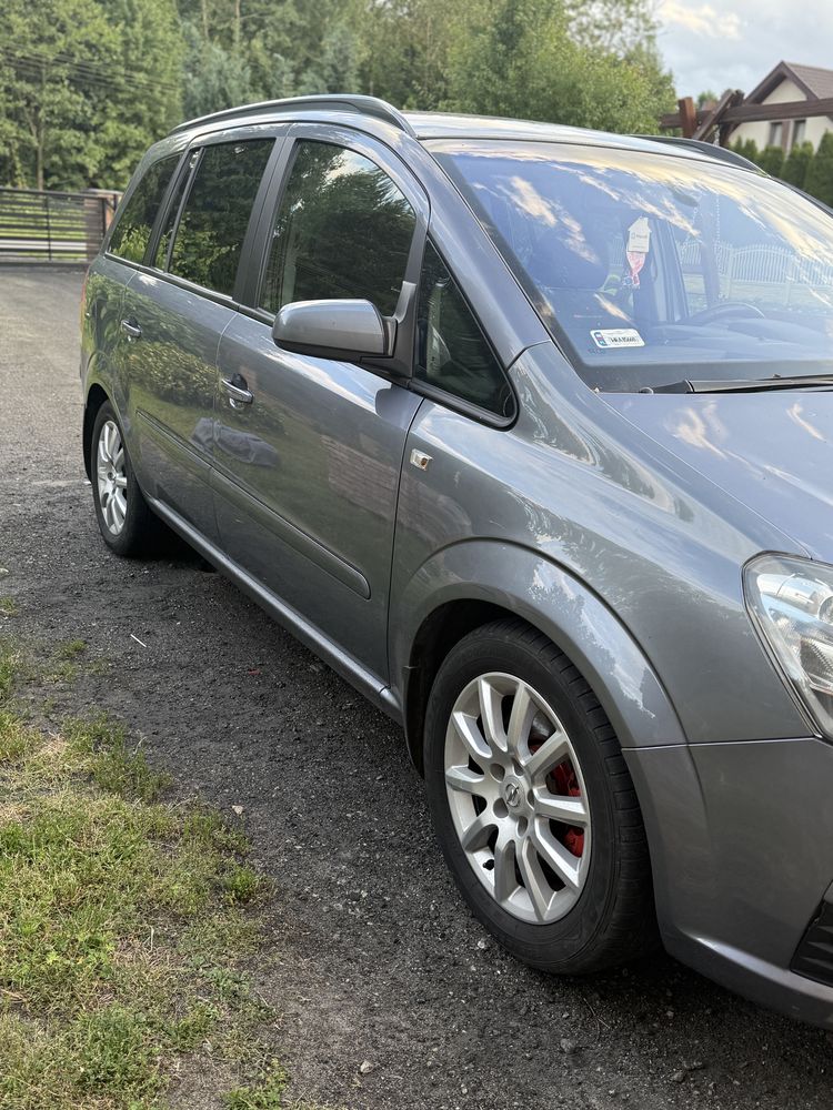 Opel Zafira B 1.8 LPG 140 KM