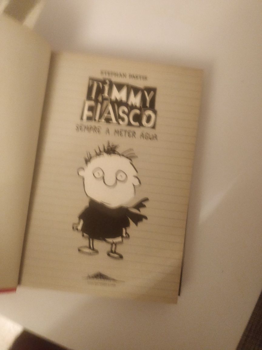 Livro Timmy Fiasco Sempre a meter água Segunda edição