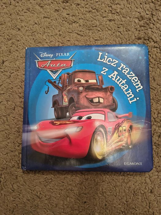 Książka licz razem z autami. Do nauki liczenia