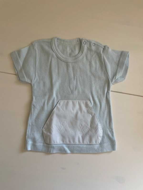 T-shirt azul para bebé