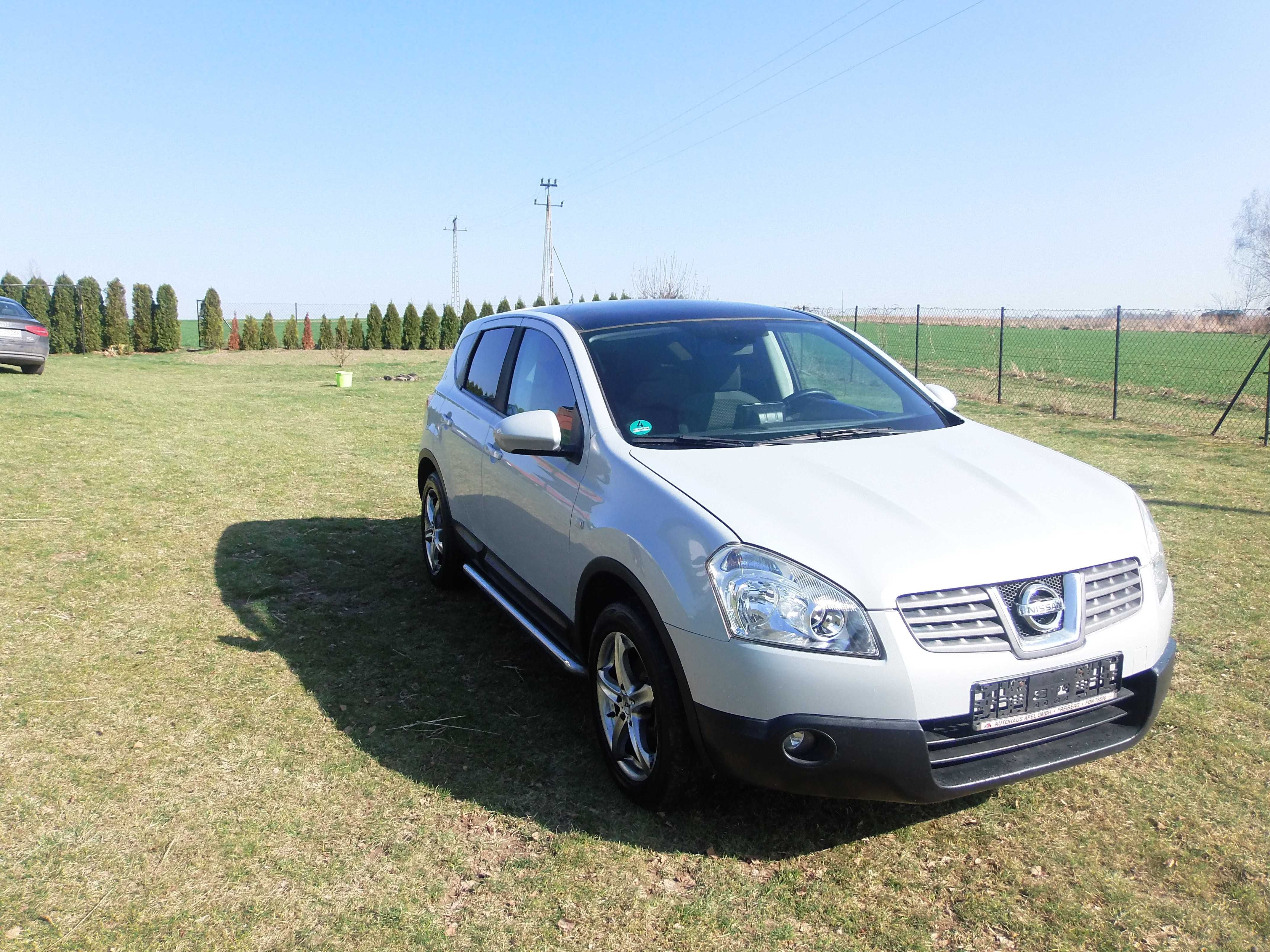 Nissan Qashqai 2.0 DCI Bogata wersja 4x4, panorama,kamera,nawigacja