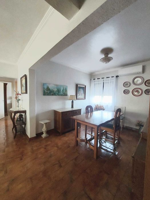 Apartamento para arrendar T3 em Santa Iria da Azoia