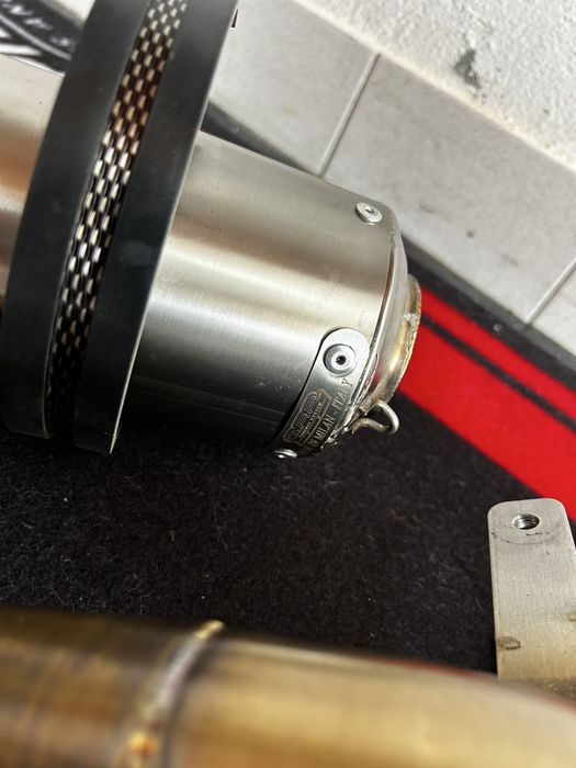 Escape GPR Titânio GSXR 1000