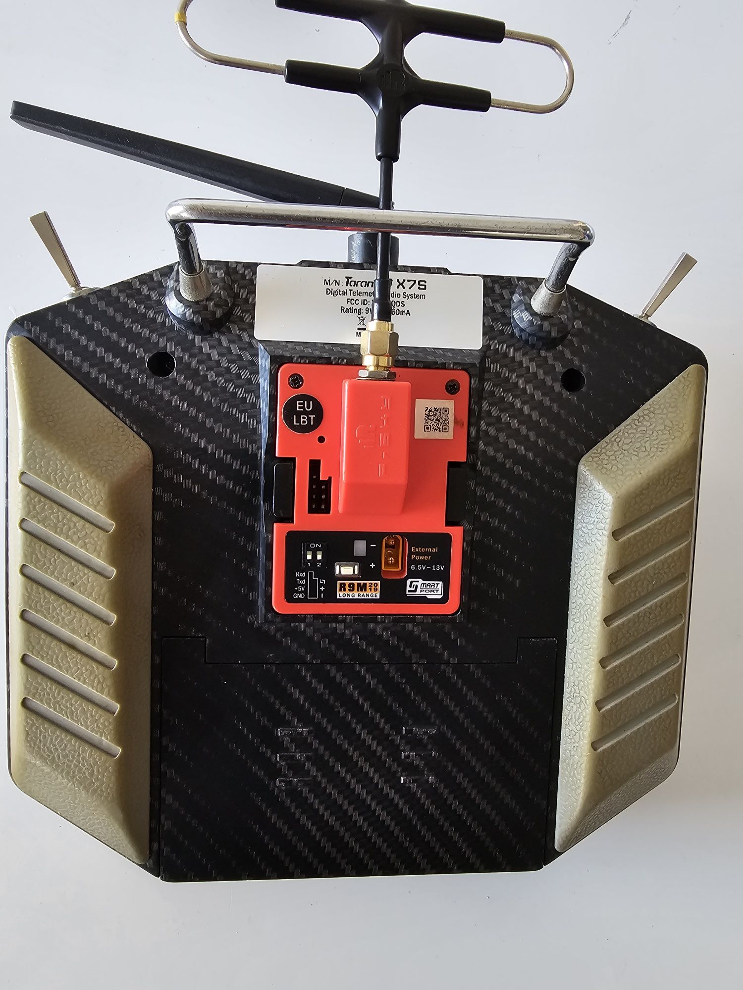 Frsky QX7S + R9m + R9mm