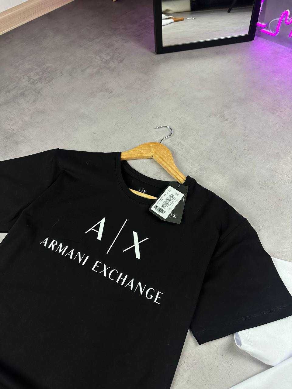 Футболки Armani Чорні/Білі