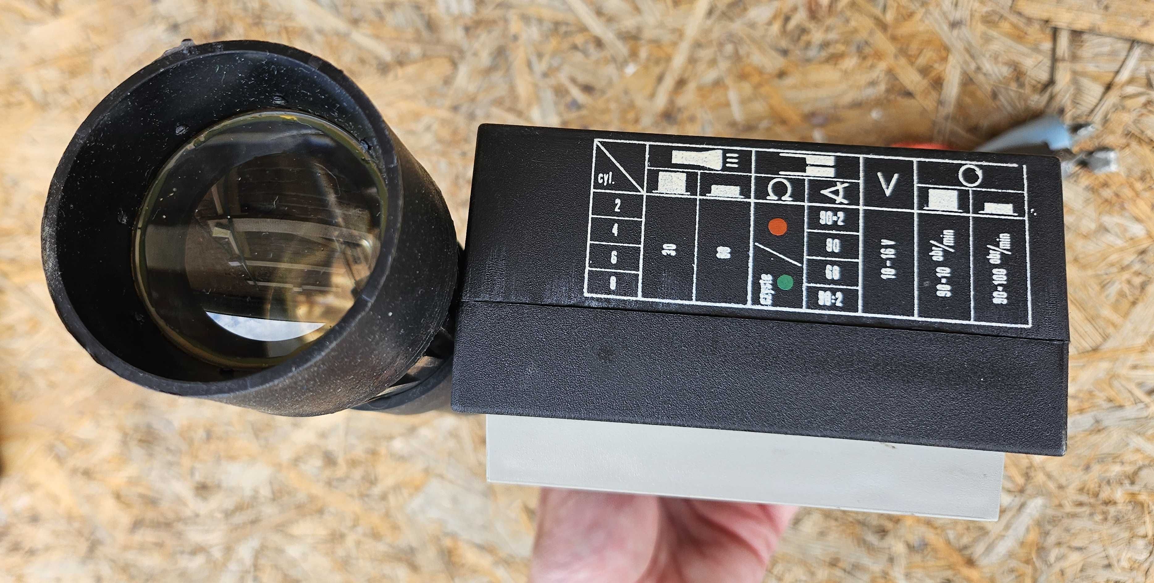 Lampa stroboskopowa SUS-9 do ustawiania kąta wyprzedzenia zapłonu PRL