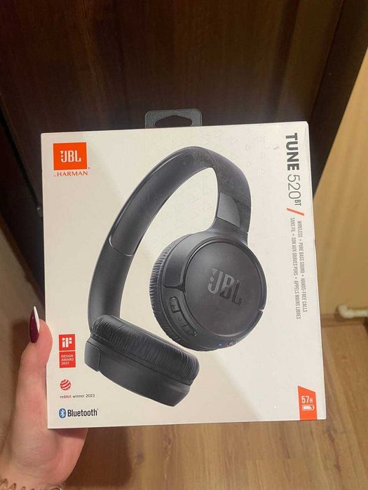 Бездротові навушники JBL Tune 520BT Black