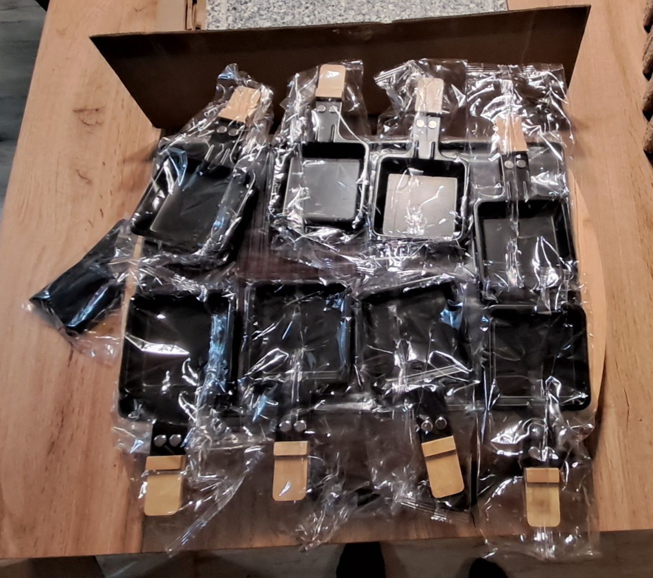 Grill elektryczny raclette holz Kessler 1400 wat 8 osób