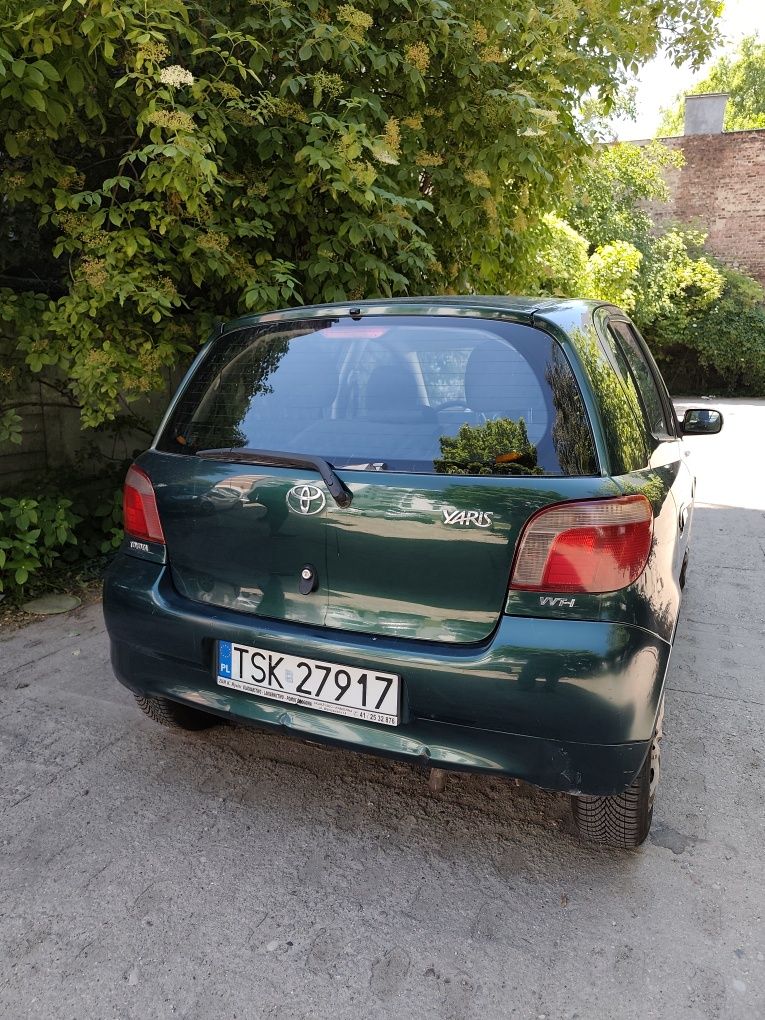 Toyota Yaris 1.0